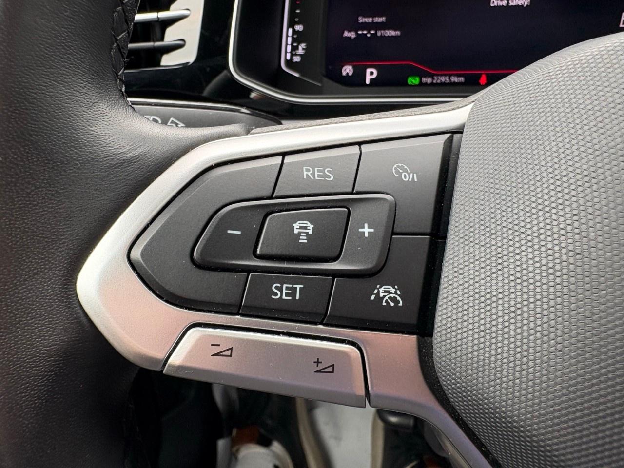 2025 Volkswagen Jetta Comfortline AUTO Photo