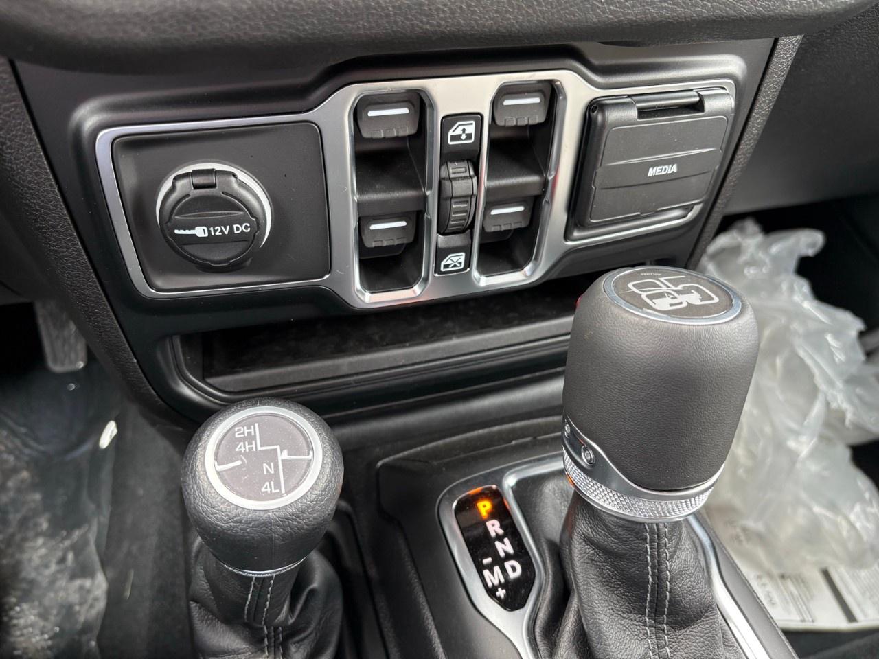 2026 Jeep Gladiator 85th Anniversary 4x4 Photo