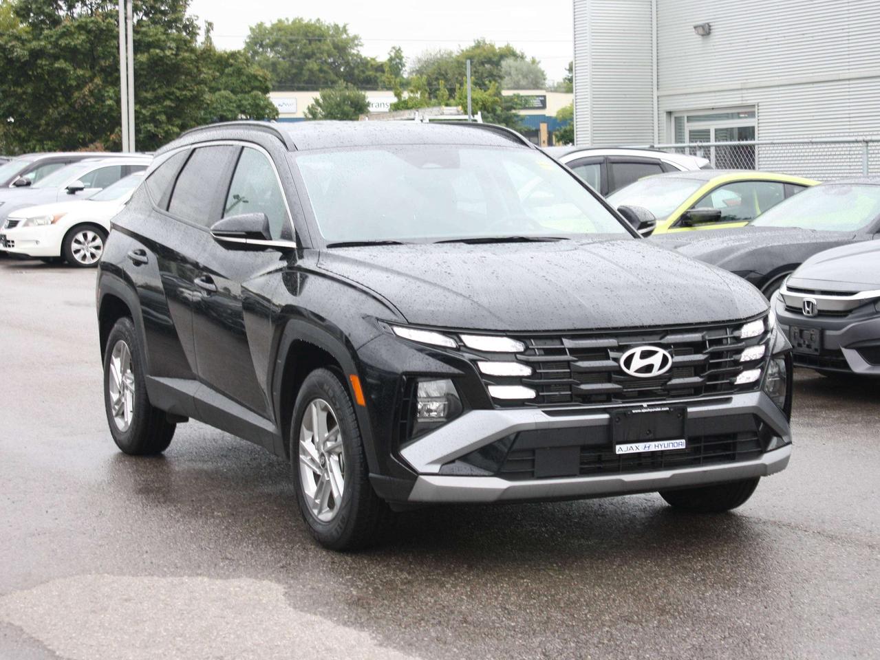 2026 Hyundai Tucson Preferred / Heated Seats / Blind Spot / CarPlay Photo