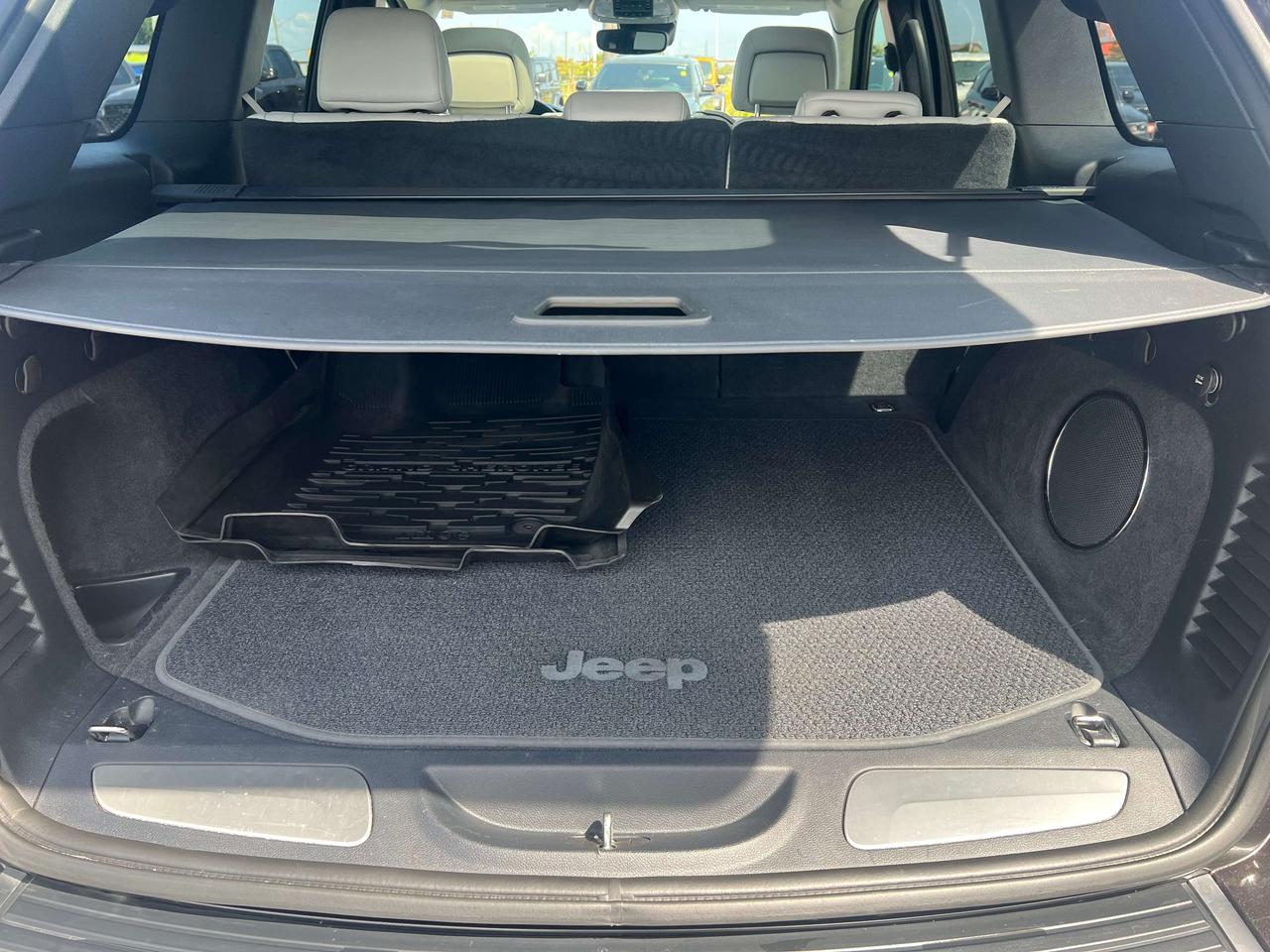 2020 Jeep Grand Cherokee Summit *PREMIUM+  APPEARANCE *SIGNATURE INTERIOR Photo