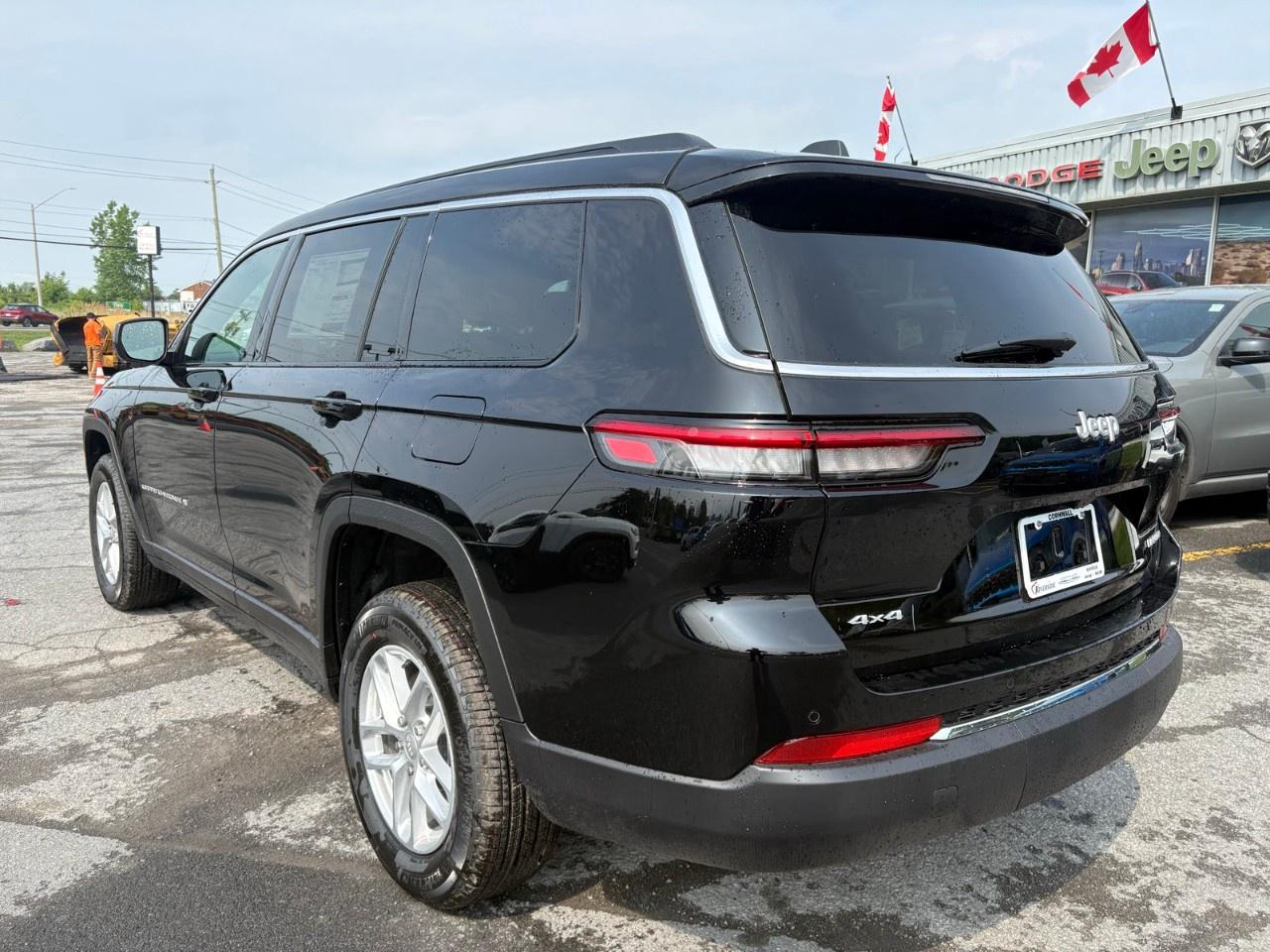 2026 Jeep Grand Cherokee L Laredo X 4x4 Photo3