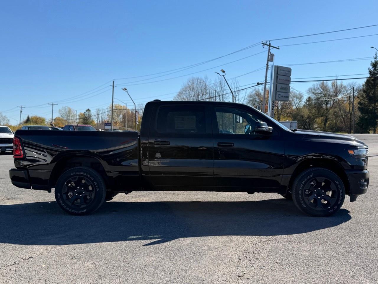 2026 RAM 1500 Sport 4x4 Crew Cab 6'4" Box Photo