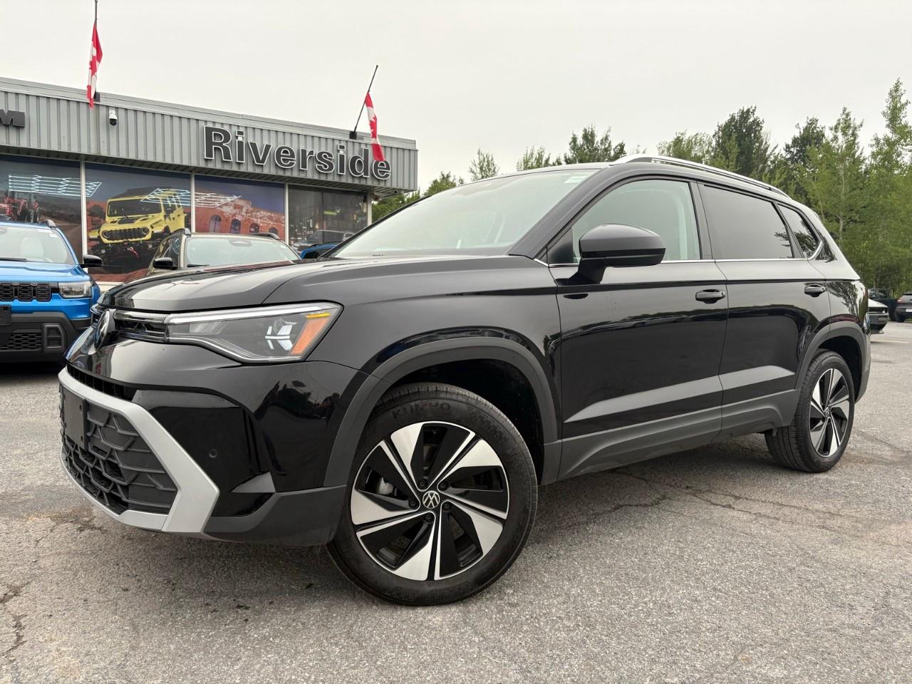 2025 Volkswagen Taos Comfortline 4Motion Photo