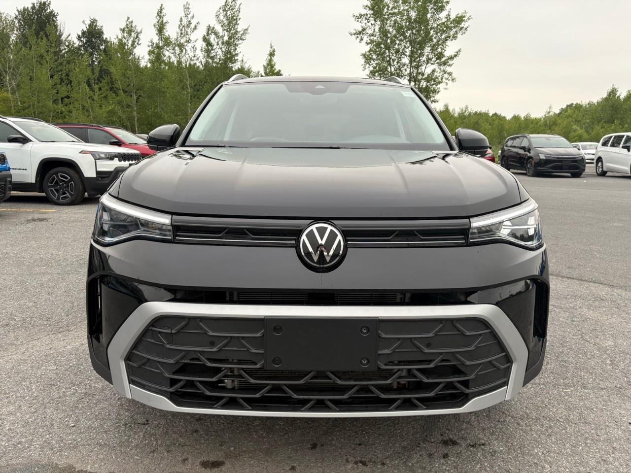 2025 Volkswagen Taos Comfortline 4Motion Photo