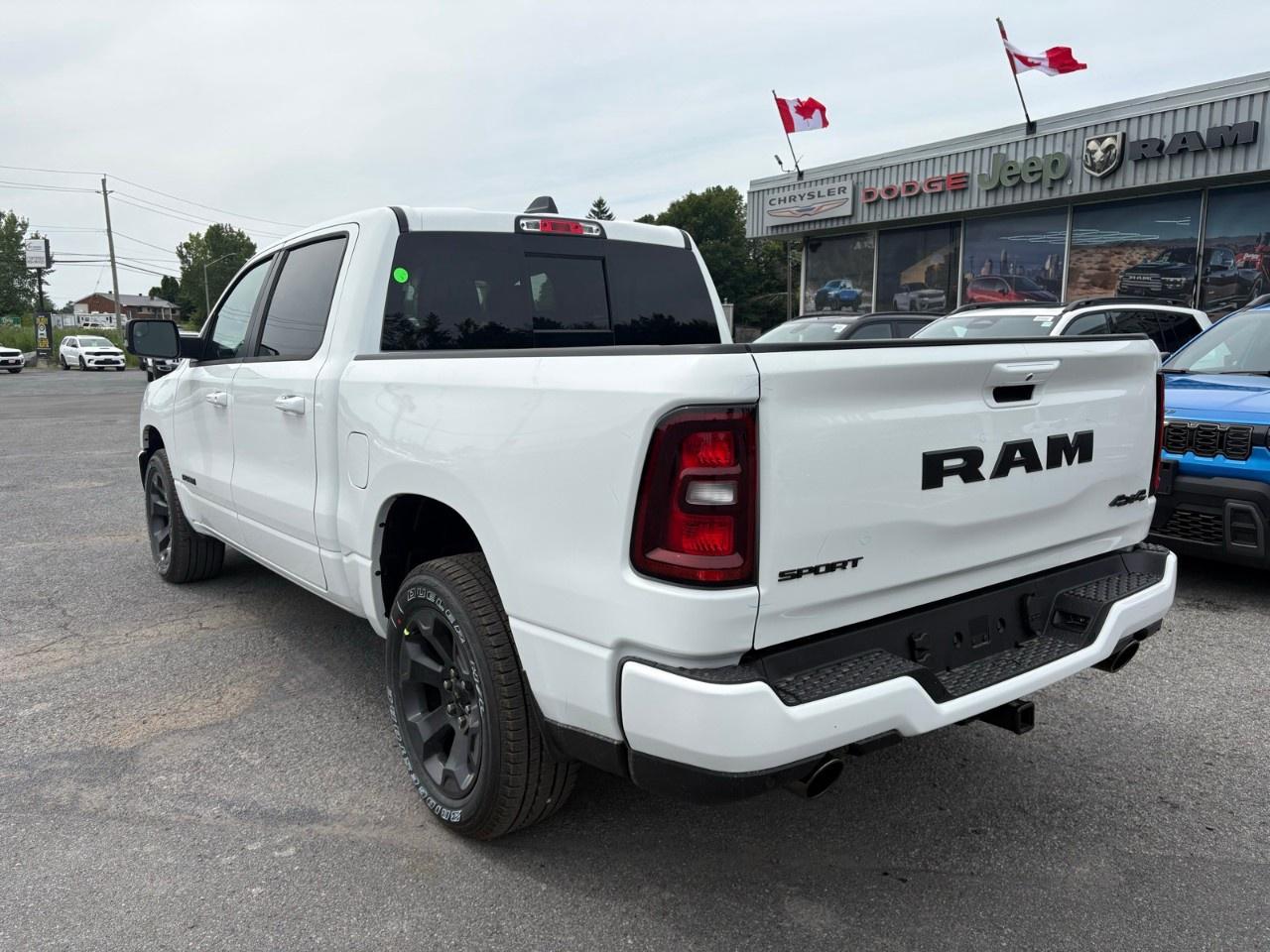 2026 RAM 1500 SPORT 4X4 CREW CAB 5'7" BOX Photo