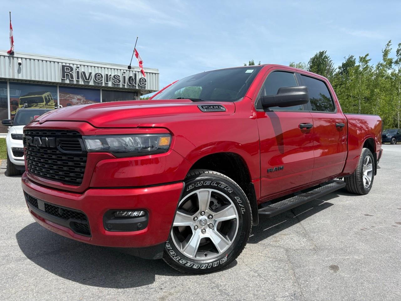 2026 RAM 1500 EXPRESS 4X4 CREW CAB 6'4" BOX Photo