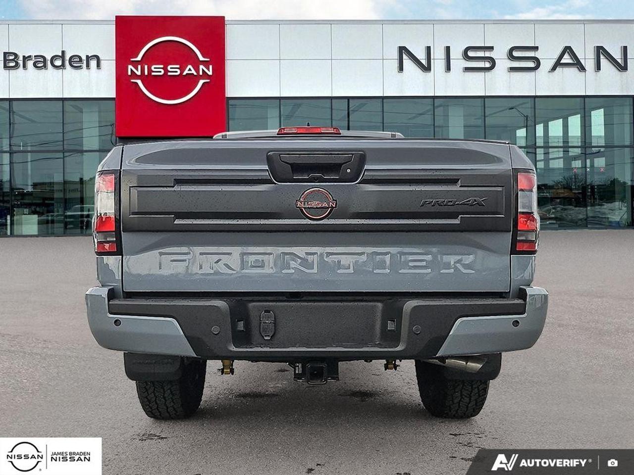 2026 Nissan Frontier Crew Cab 4x4 PRO-4X Photo