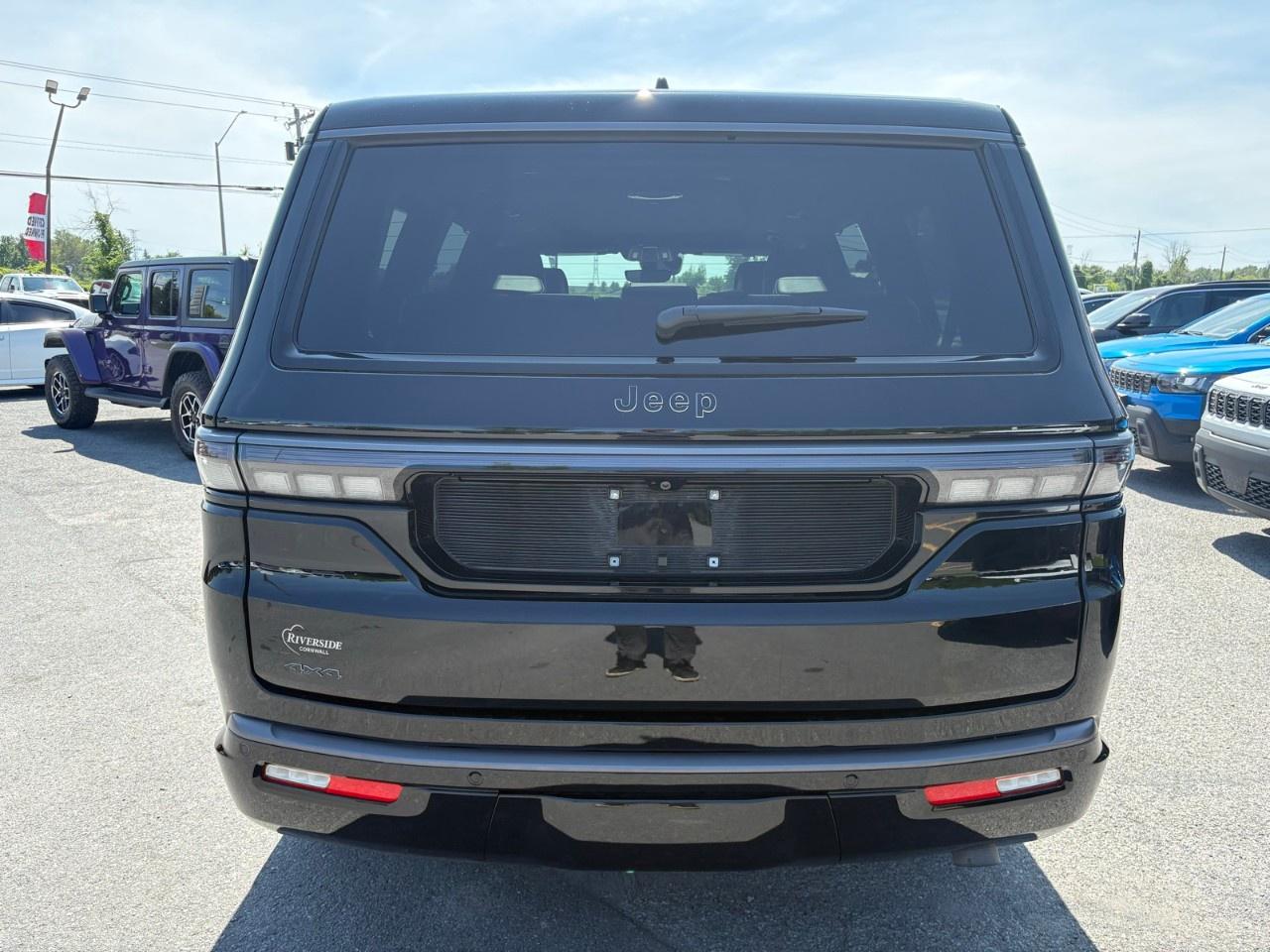 2026 Jeep Grand Wagoneer Limited Altitude 4x4 Photo