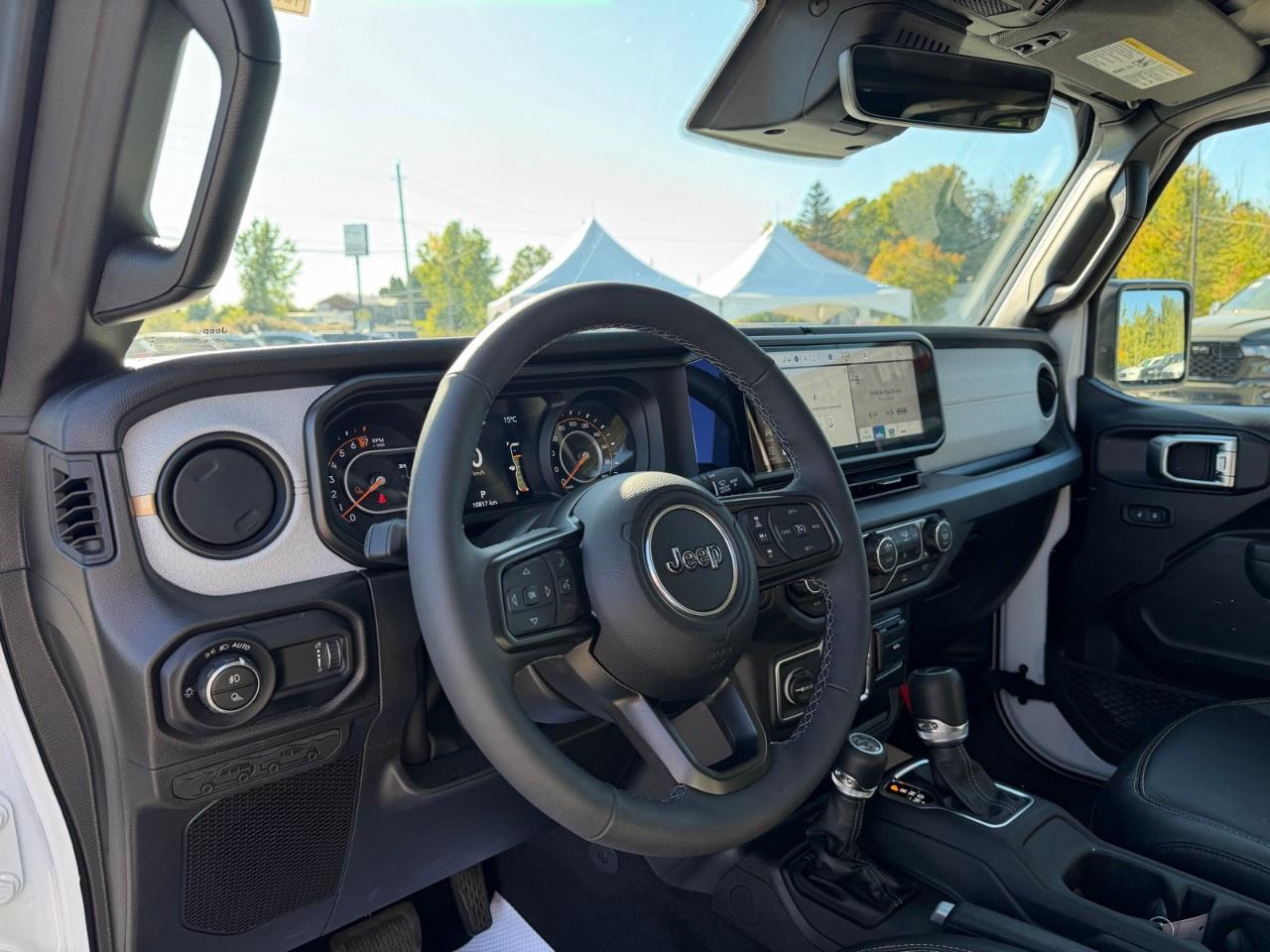 2026 Jeep Gladiator NightHawk 4x4 Photo