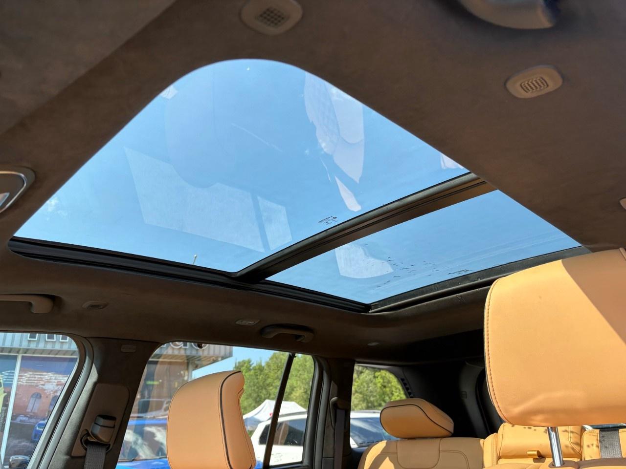 2026 Jeep Grand Cherokee Summit 4x4 Photo