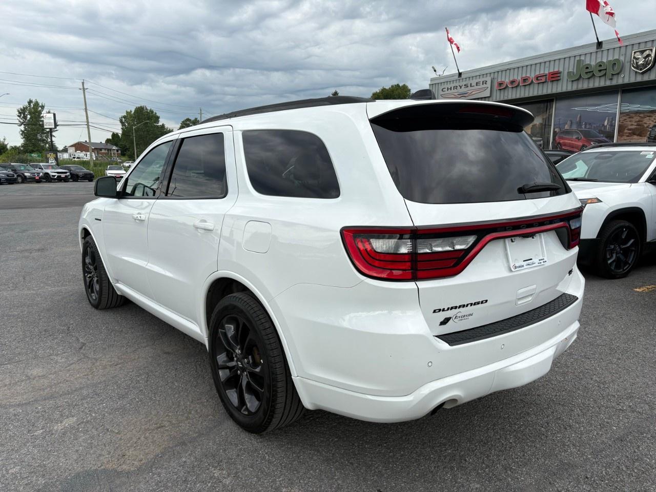 2025 Dodge Durango R/T AWD Photo2