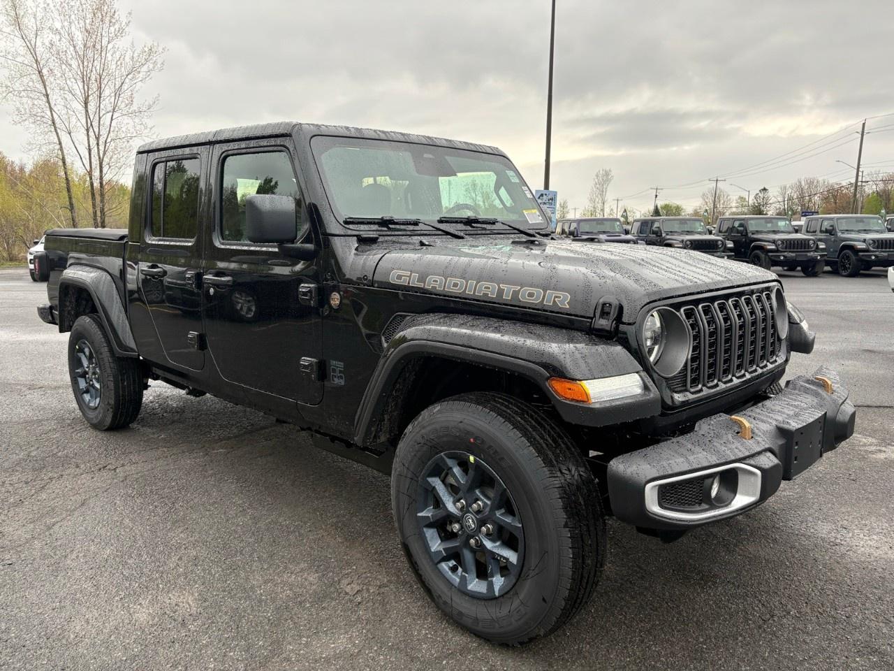 2026 Jeep Gladiator 85th Anniversary 4x4 Photo