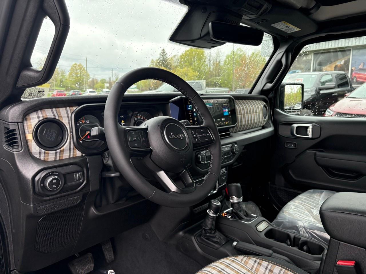 2026 Jeep Gladiator 85th Anniversary 4x4 Photo