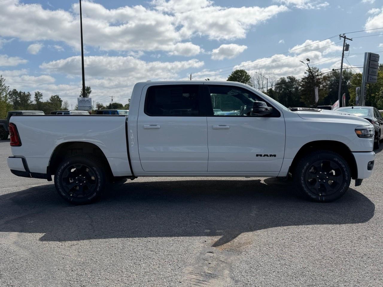 2026 RAM 1500 SPORT 4X4 CREW CAB 5'7" BOX Photo