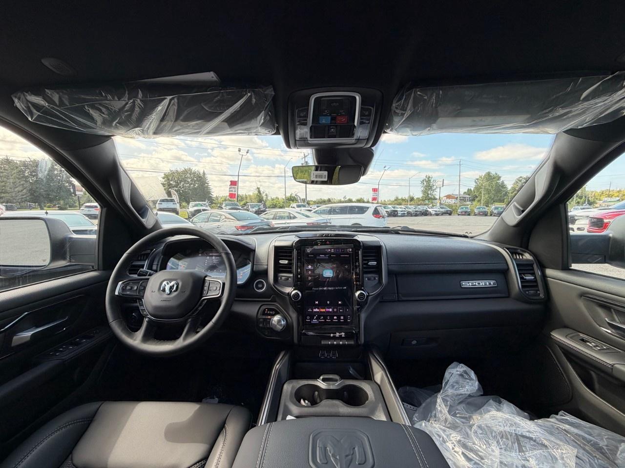 2026 RAM 1500 SPORT 4X4 CREW CAB 5'7" BOX Photo