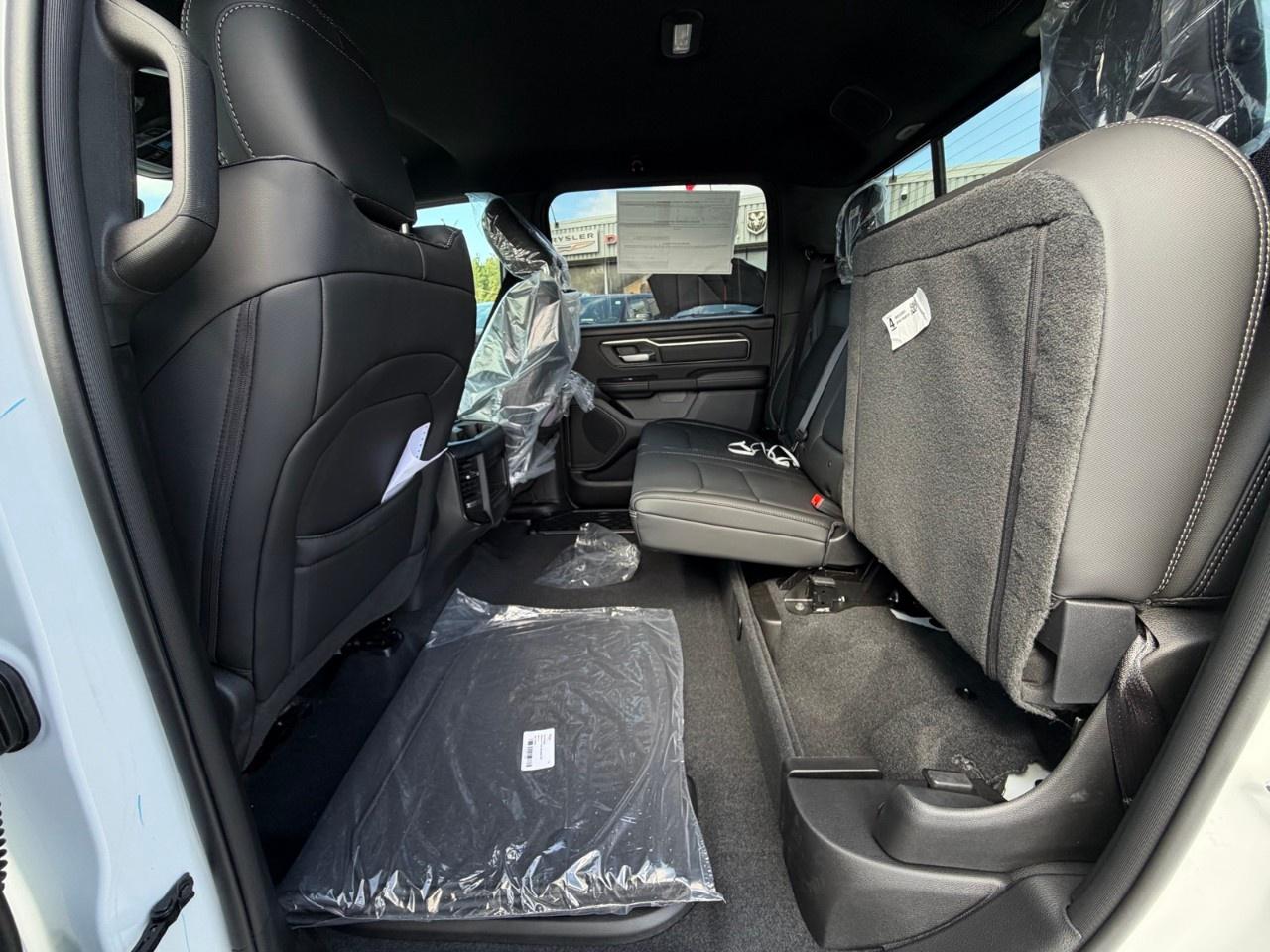 2026 RAM 1500 SPORT 4X4 CREW CAB 5'7" BOX Photo