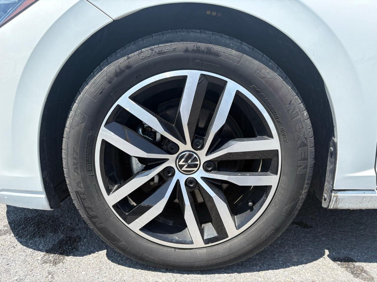 2025 Volkswagen Jetta Comfortline AUTO Photo