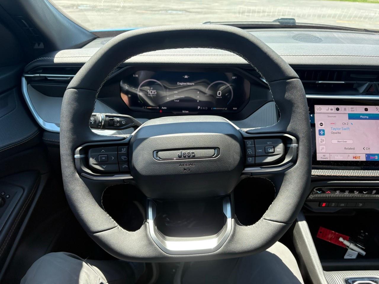 2026 Jeep Cherokee Limited 4X4 Photo
