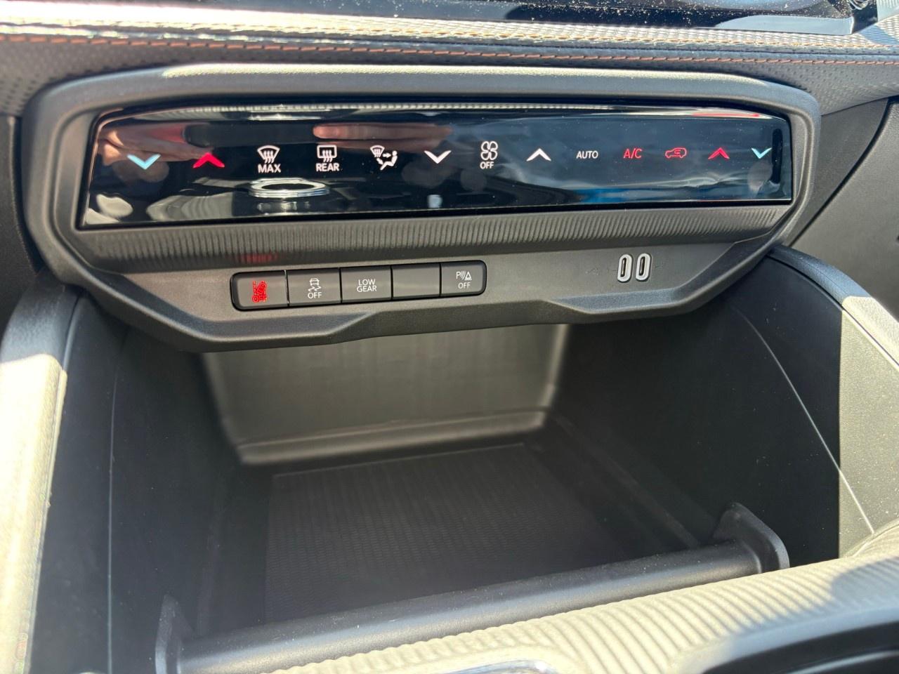 2026 Jeep Cherokee Limited 4X4 Photo