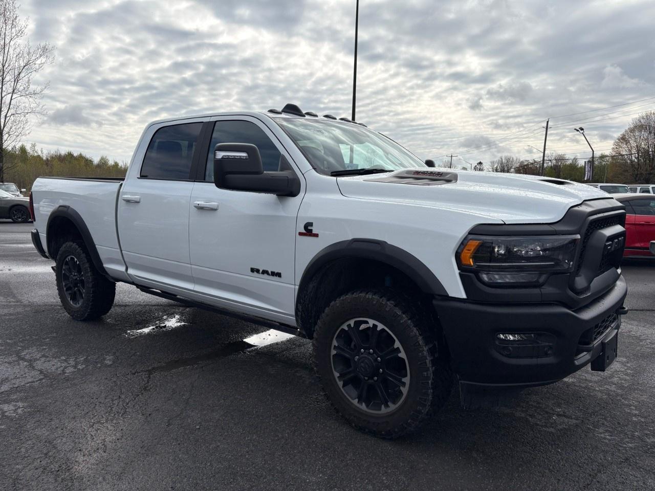 2024 RAM 2500 REBEL 4X4 CREW CAB 6'4" BOX Photo