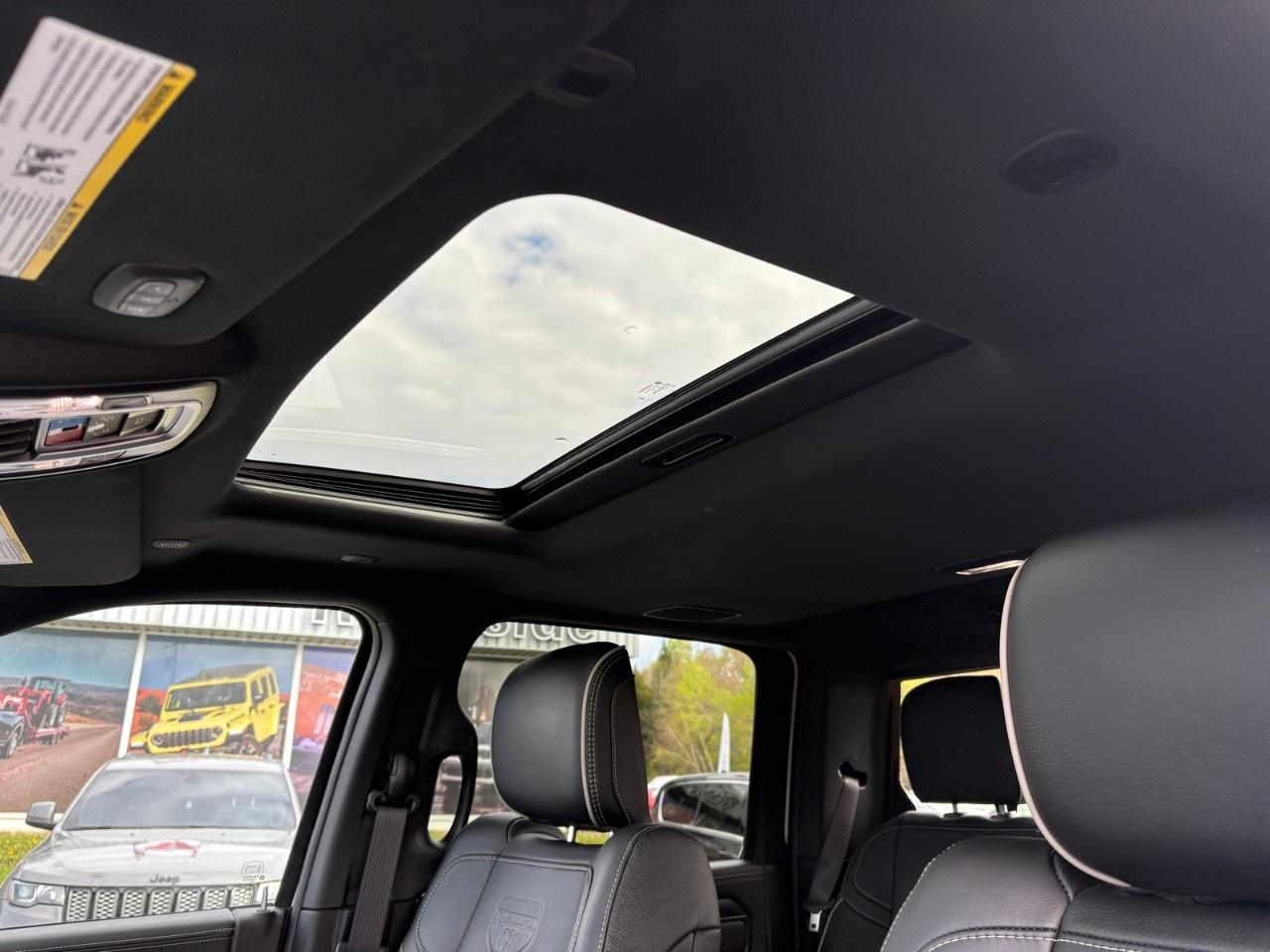 2024 RAM 2500 REBEL 4X4 CREW CAB 6'4" BOX Photo