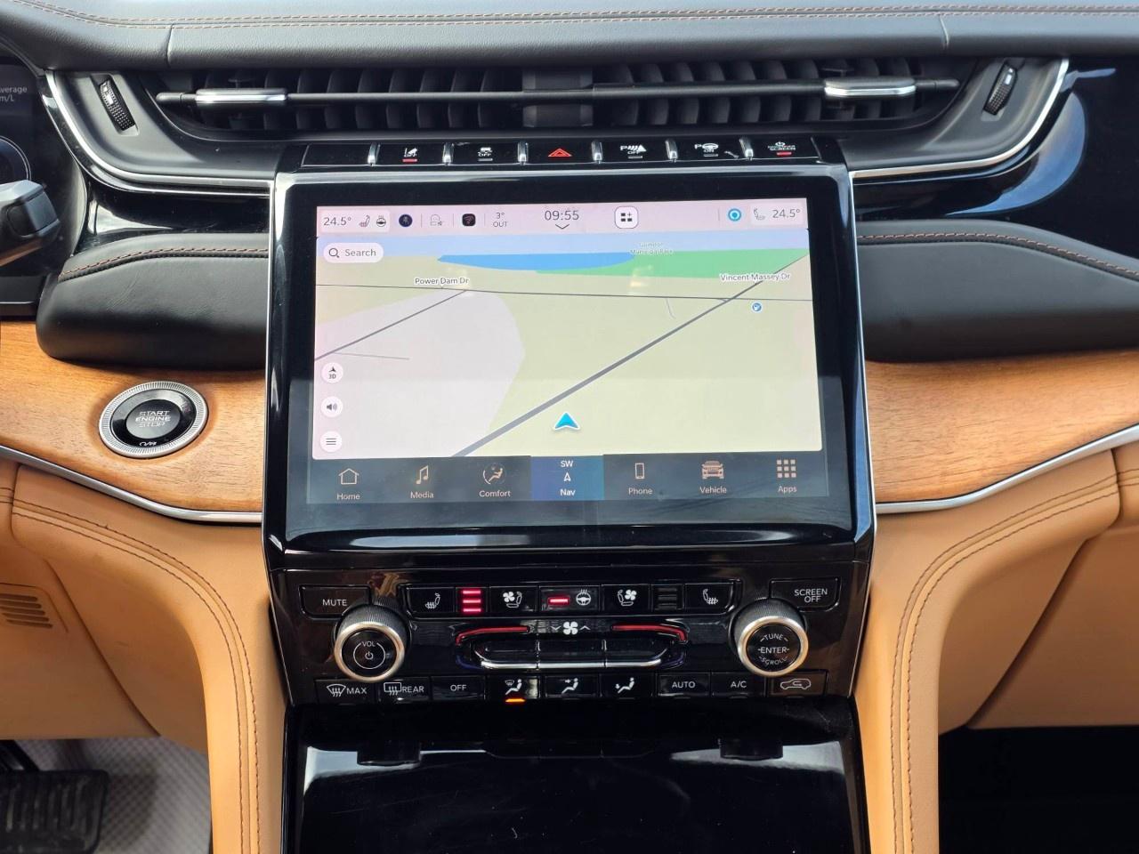 2022 Jeep Grand Cherokee Summit Reserve 4x4 Photo