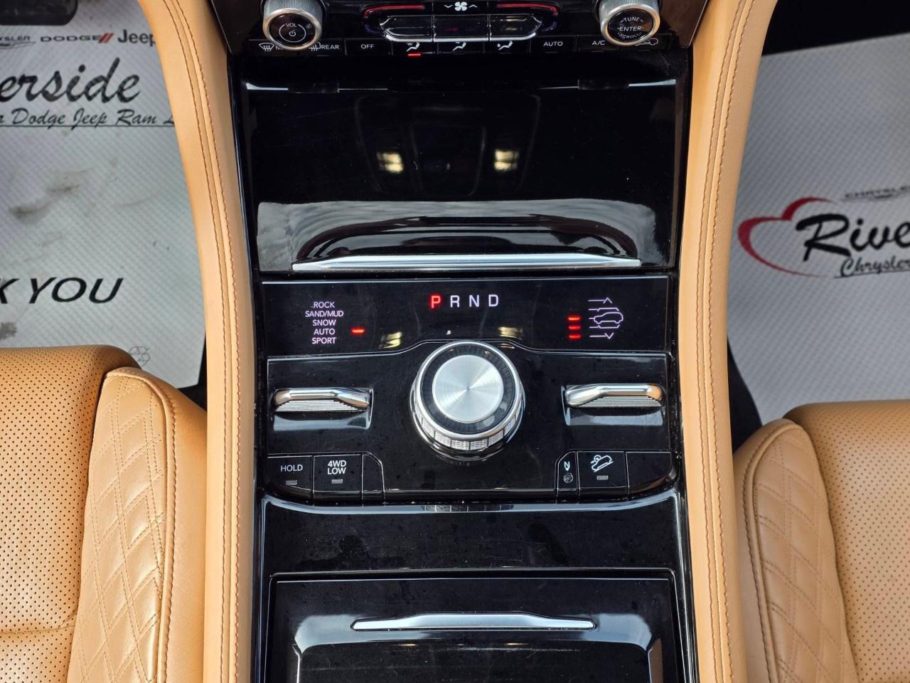 2022 Jeep Grand Cherokee Summit Reserve 4x4 Photo