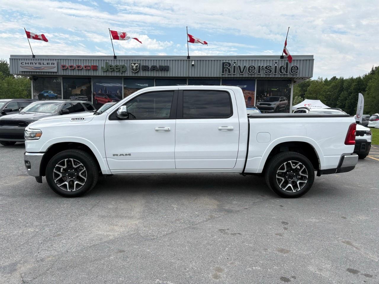 2026 RAM 1500 Laramie 4x4 Crew Cab 5'7" Box Photo5