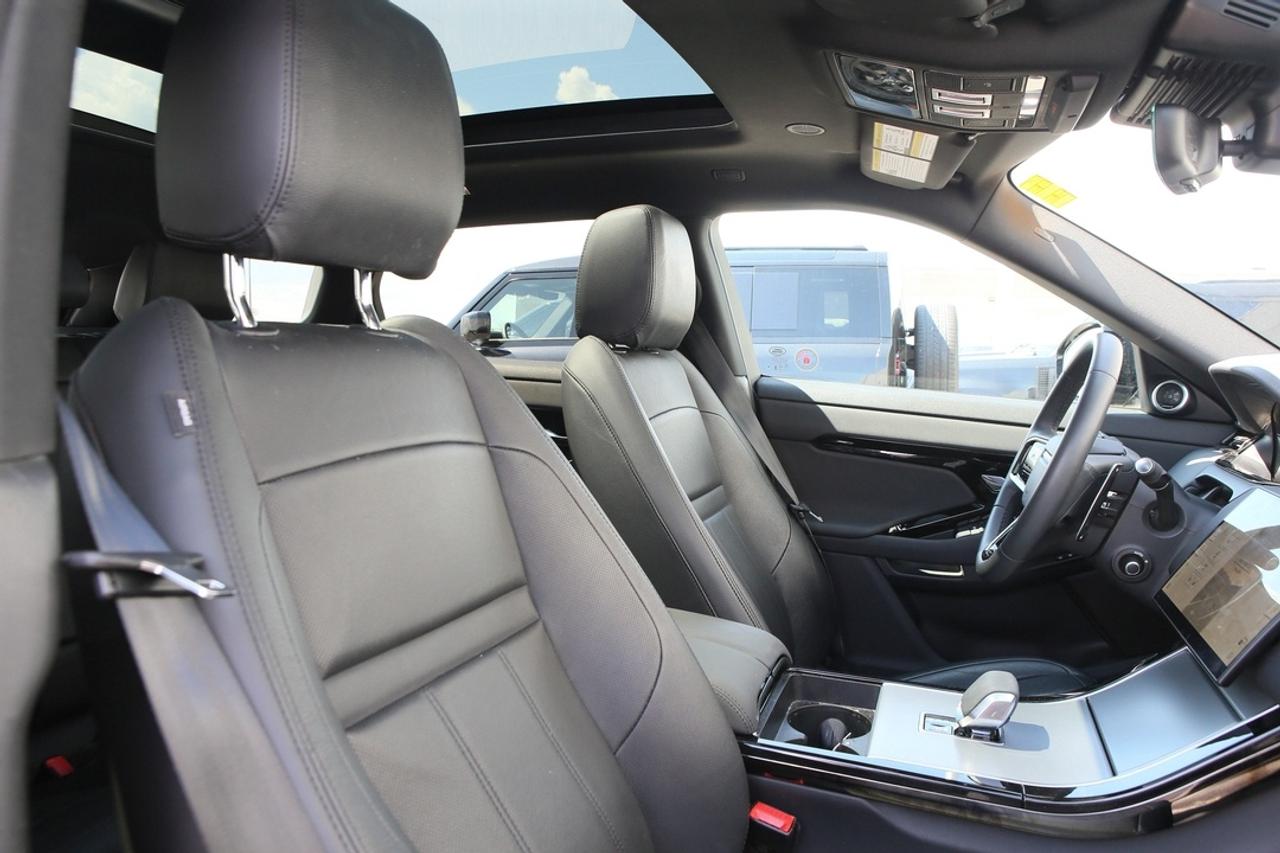 2024 Land Rover Range Rover Evoque S Photo