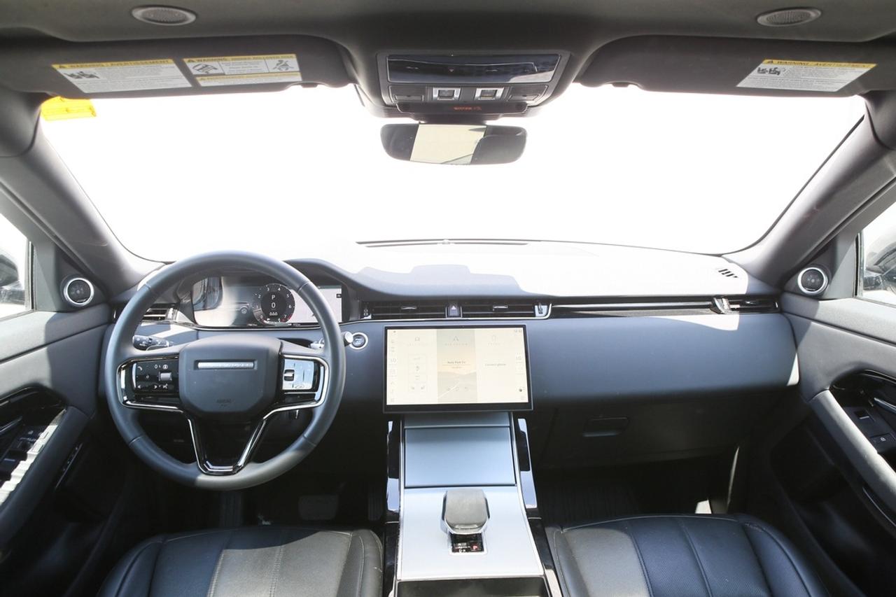 2024 Land Rover Range Rover Evoque S Photo