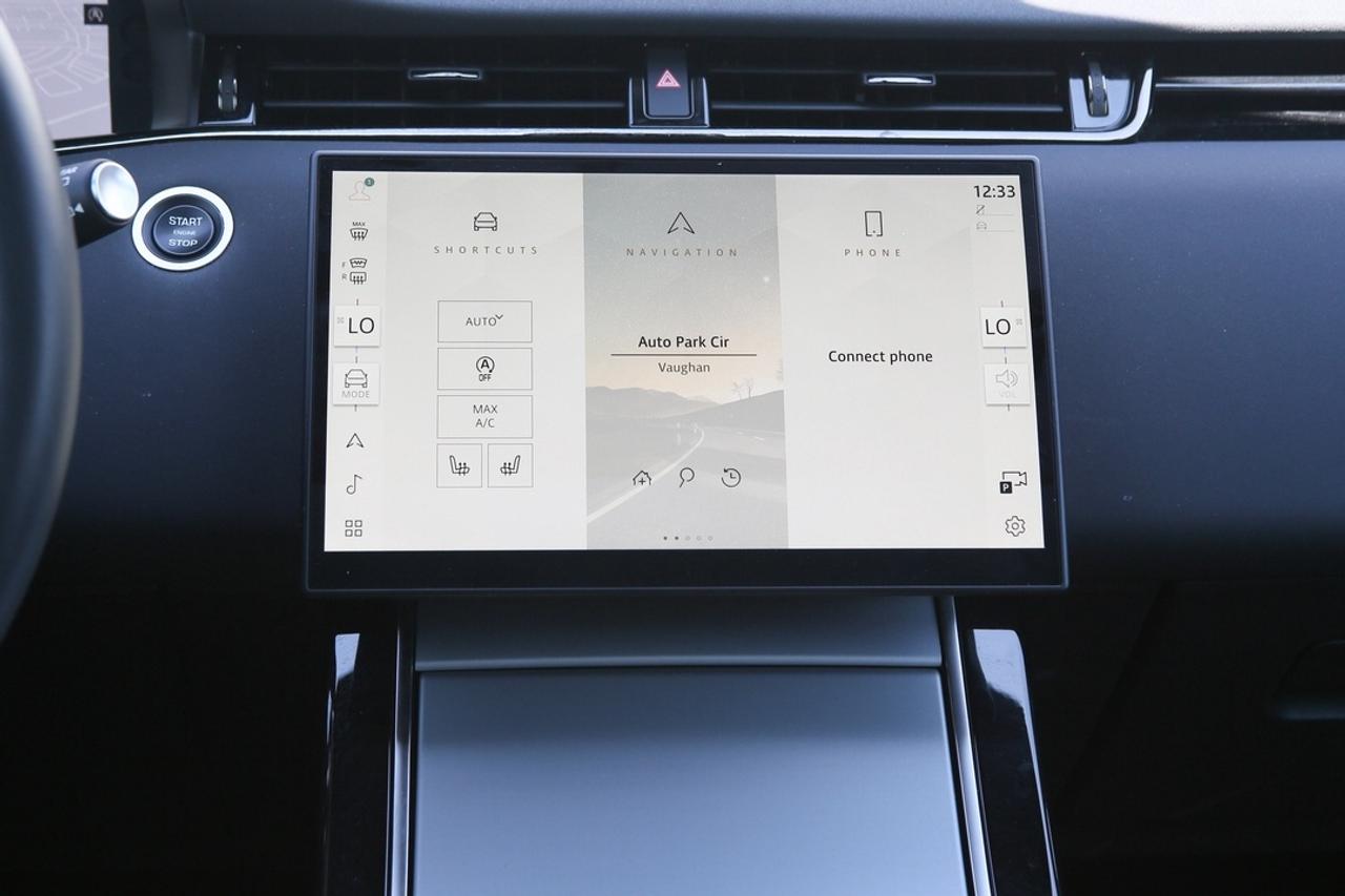 2024 Land Rover Range Rover Evoque S Photo