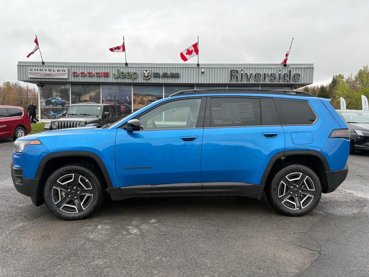 2026 Jeep Cherokee Limited 4X4 Photo5