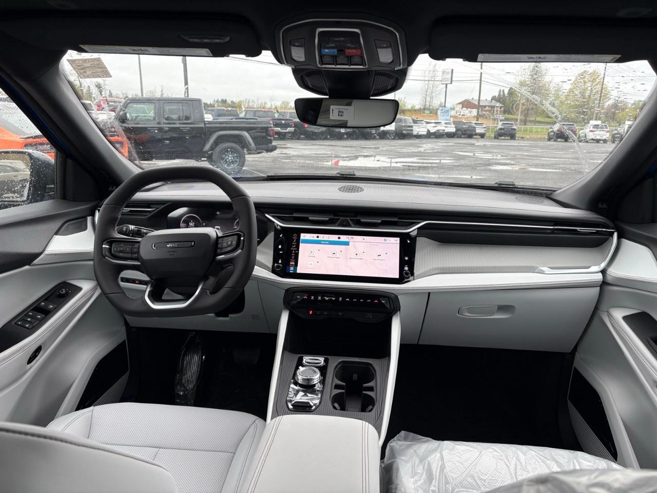 2026 Jeep Cherokee Limited 4X4 Photo