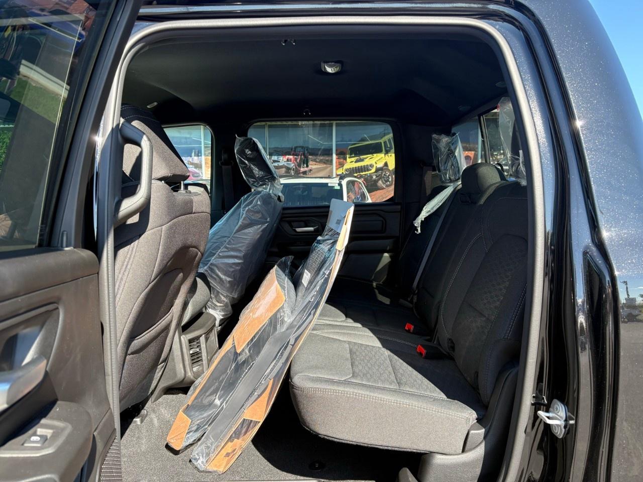 2026 RAM 1500  Photo