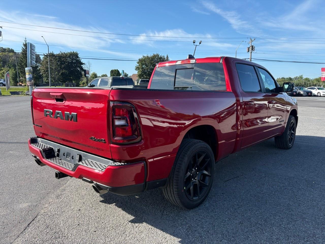 2026 RAM 1500 Sport 4x4 Crew Cab 6'4" Box Photo