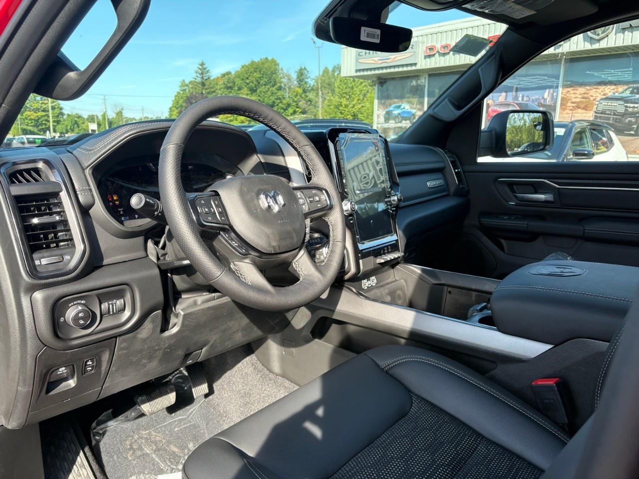 2026 RAM 1500 Sport 4x4 Crew Cab 6'4" Box Photo