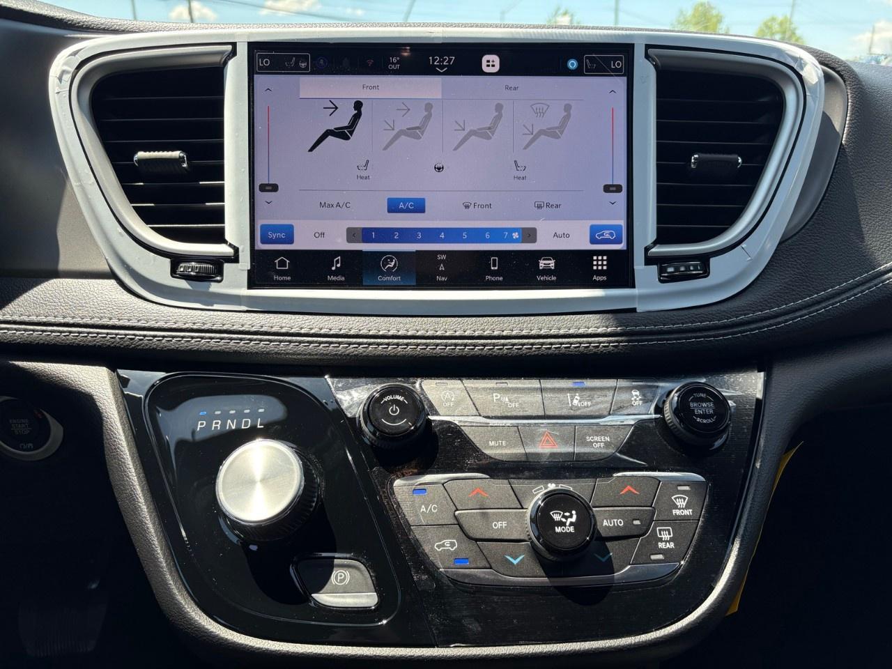 2027 Chrysler Pacifica Select FWD Photo