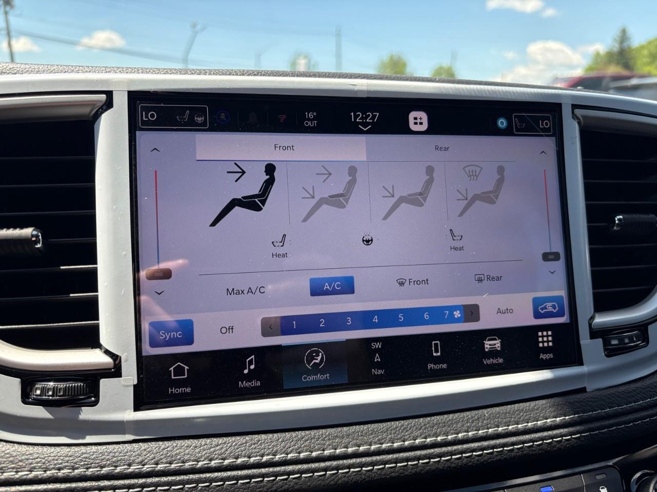 2027 Chrysler Pacifica Select FWD Photo