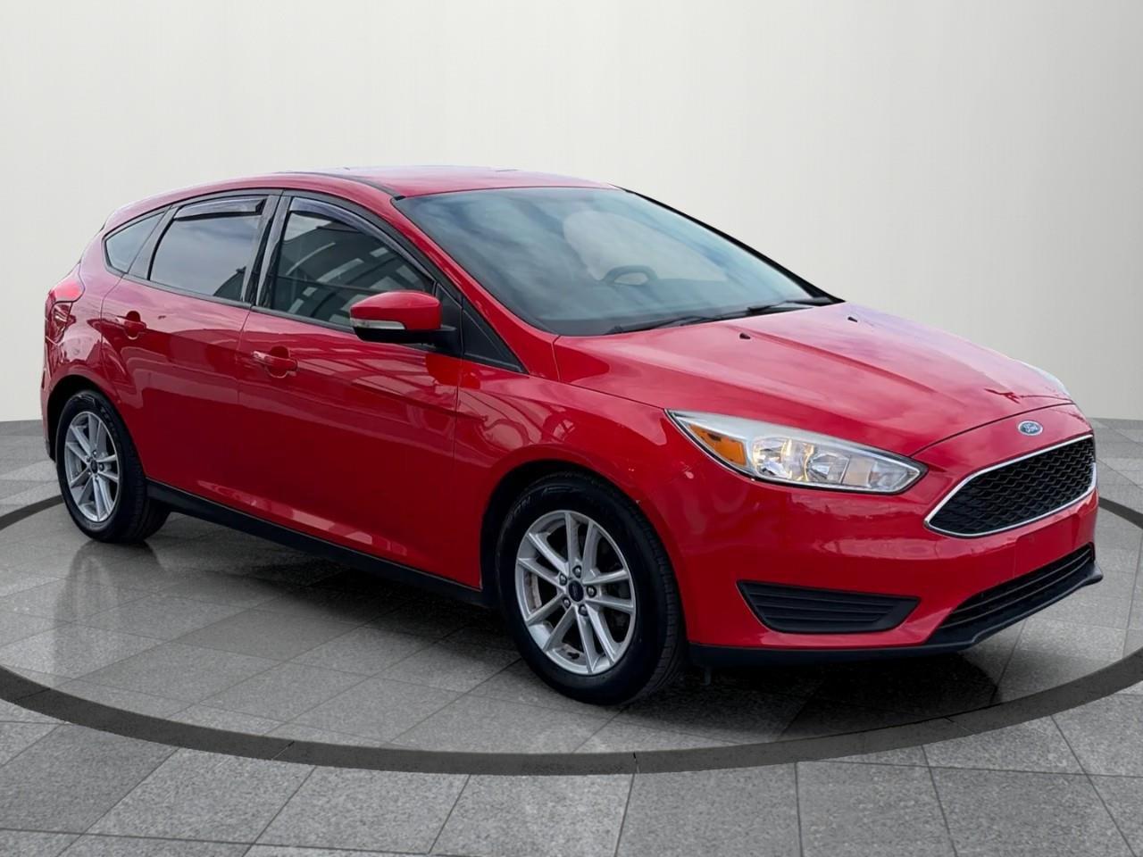 2017 Ford Focus SE 4dr Hatchback Photo