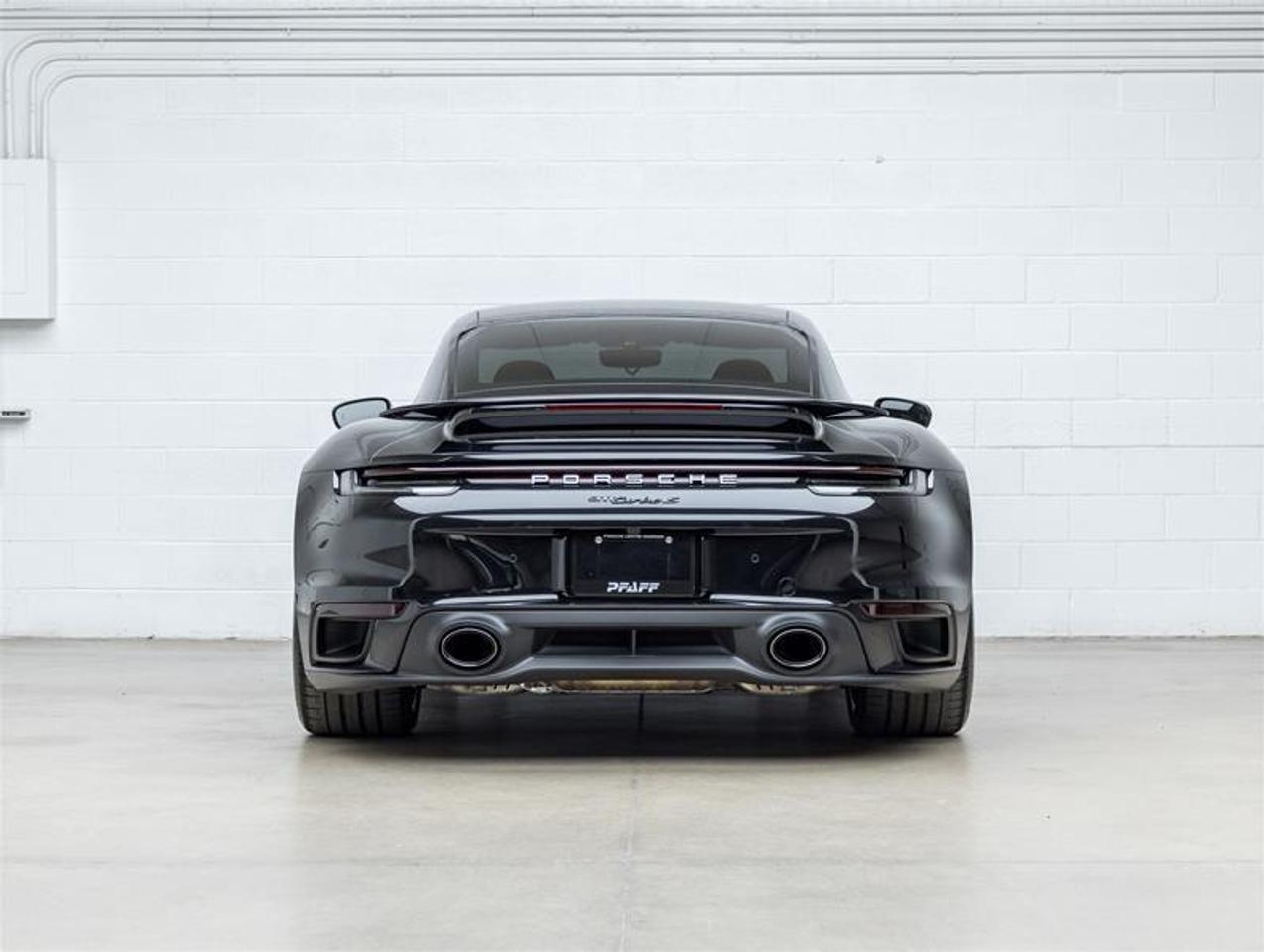 2022 Porsche 911  Photo