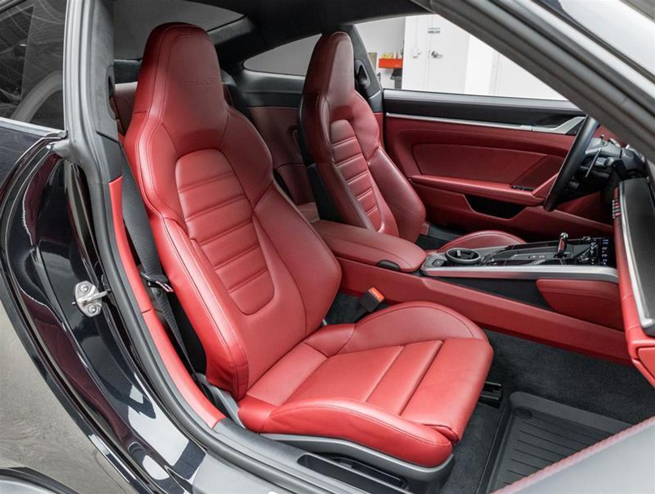 2022 Porsche 911  Photo