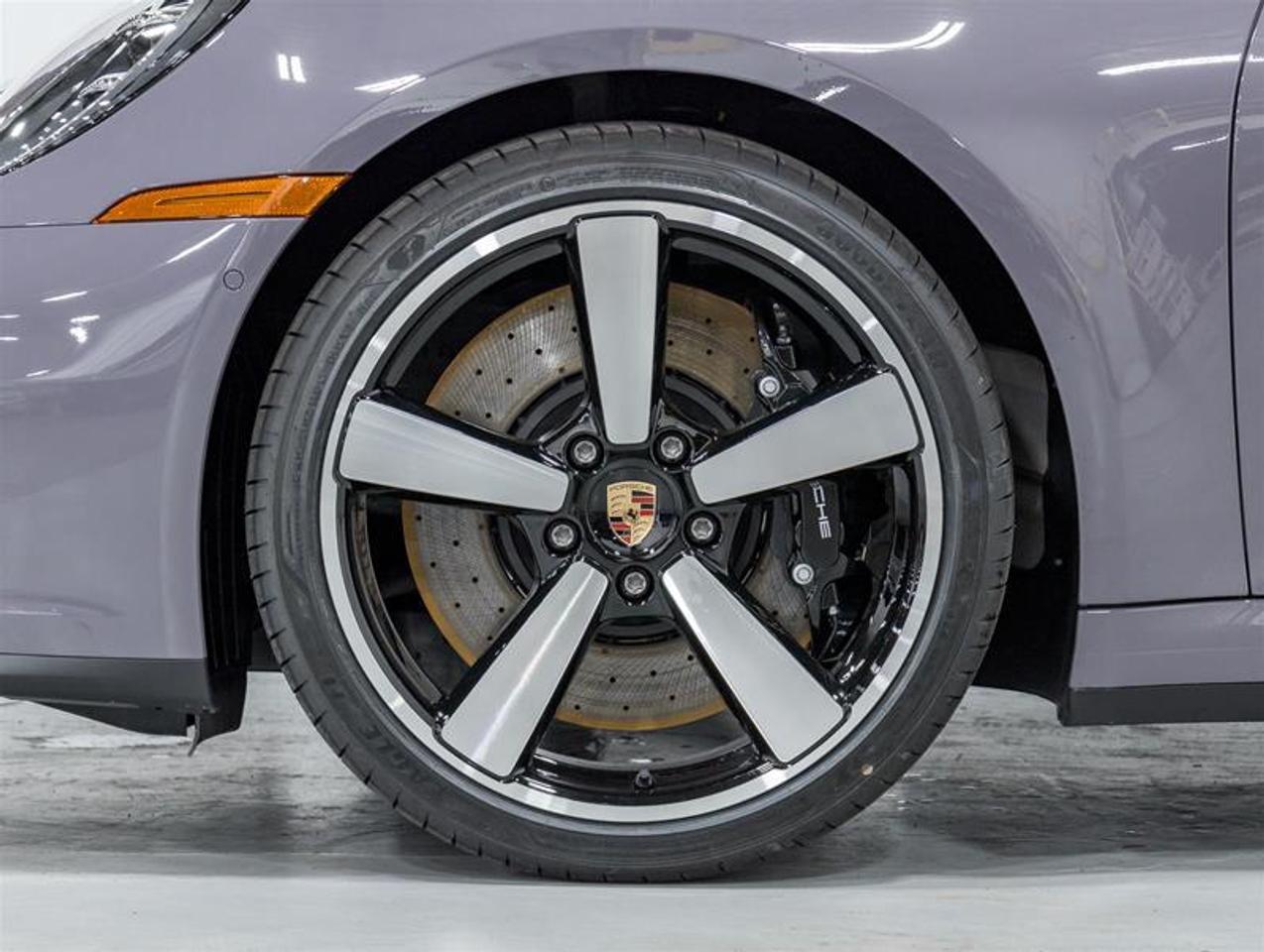 2026 Porsche 911  Photo4