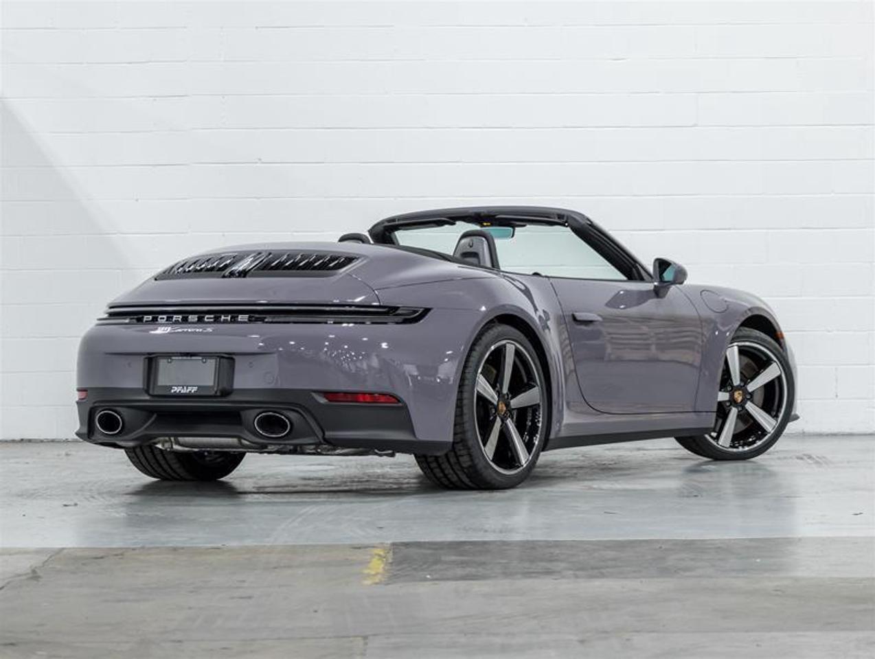 2026 Porsche 911  Photo