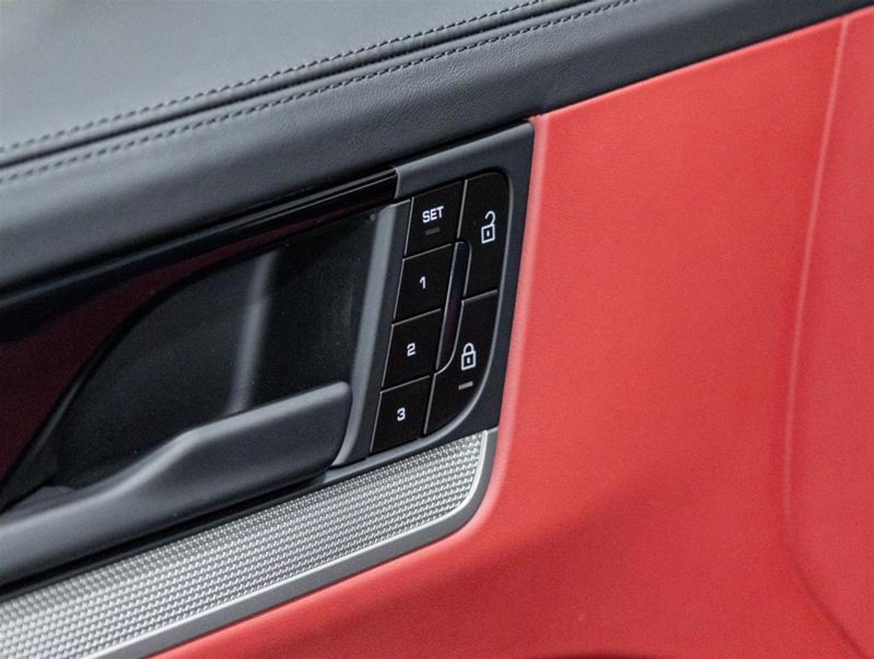 2026 Porsche Cayenne  Photo