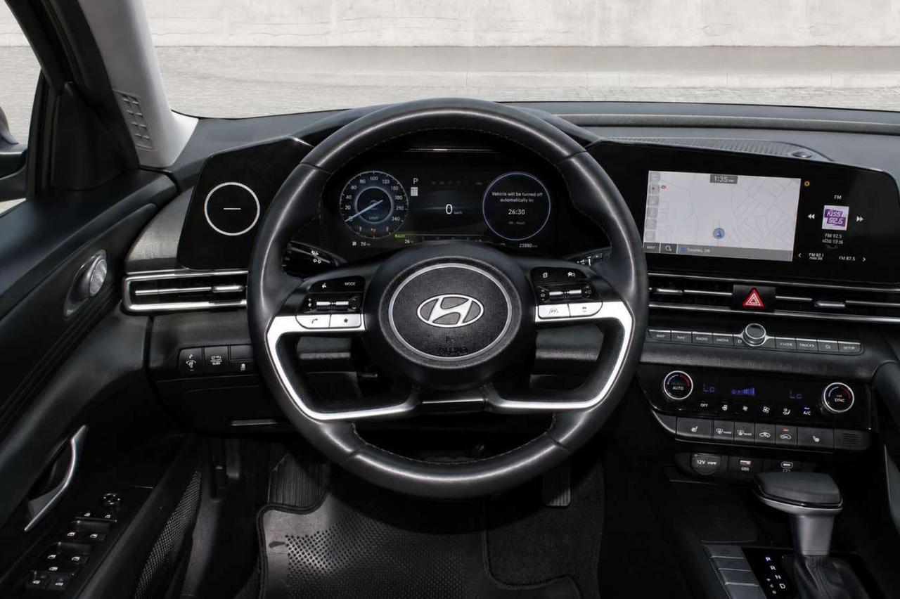 2026 Hyundai Elantra Limited  Gps ReverseCamera HtdSeats DriveModes Photo