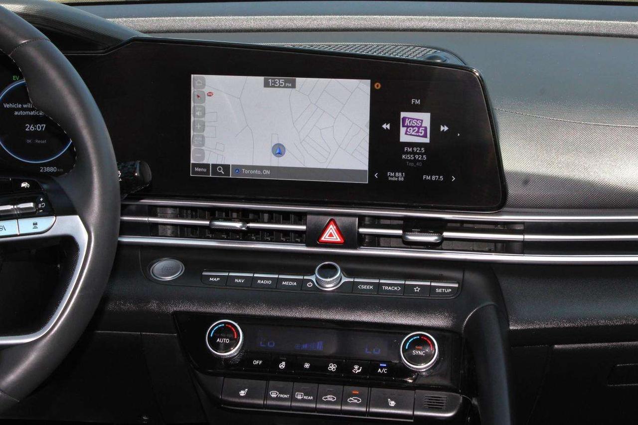 2026 Hyundai Elantra Limited  Gps ReverseCamera HtdSeats DriveModes Photo