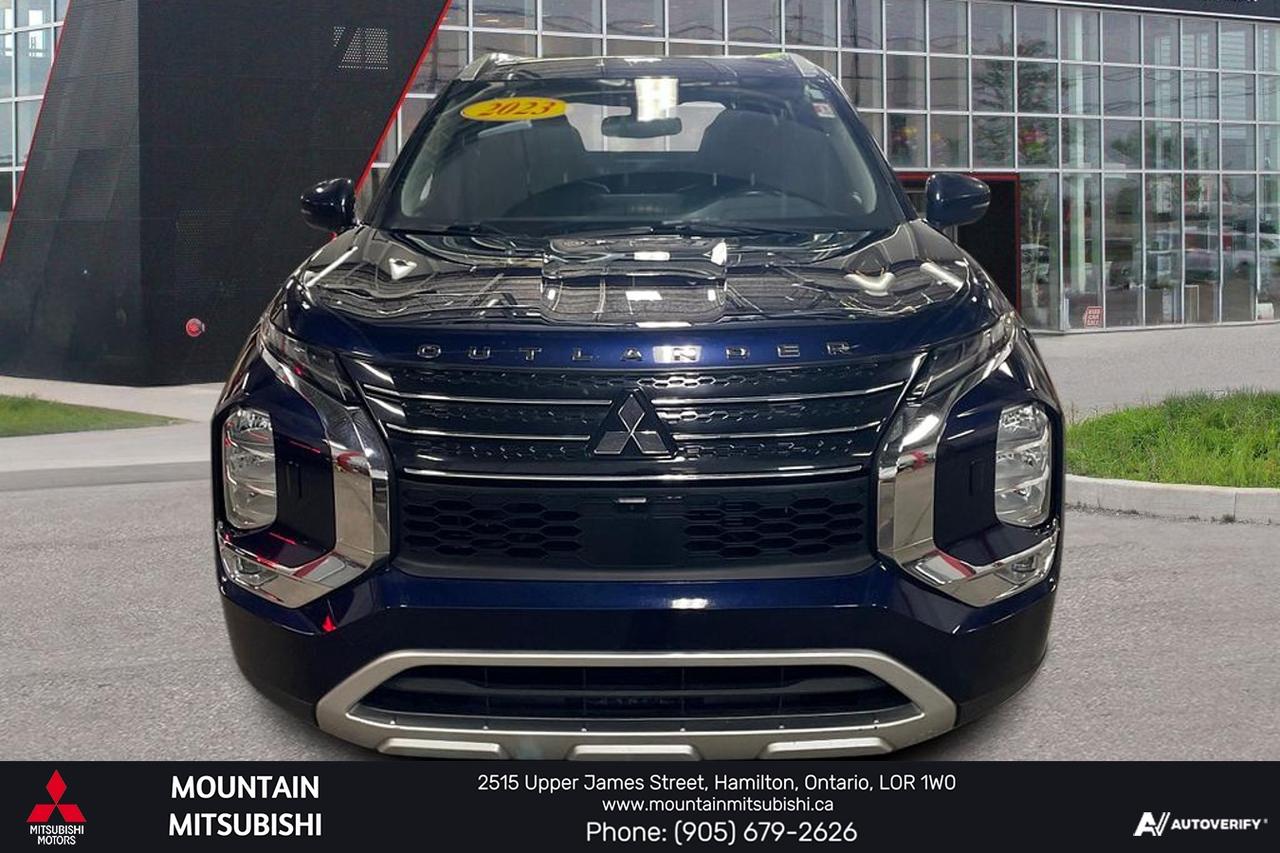 2023 Mitsubishi Outlander PHEV SEL S-AWC Photo