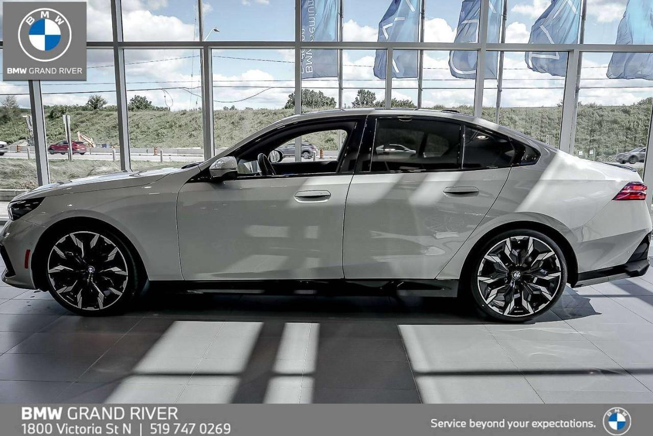 2026 BMW 540 i xDrive 4dr All-Wheel Drive Sedan Photo