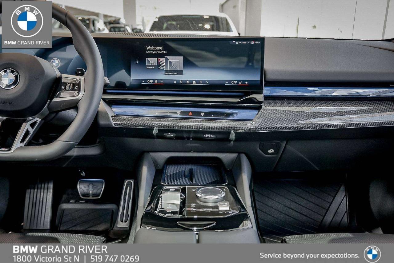 2026 BMW 540 i xDrive 4dr All-Wheel Drive Sedan Photo