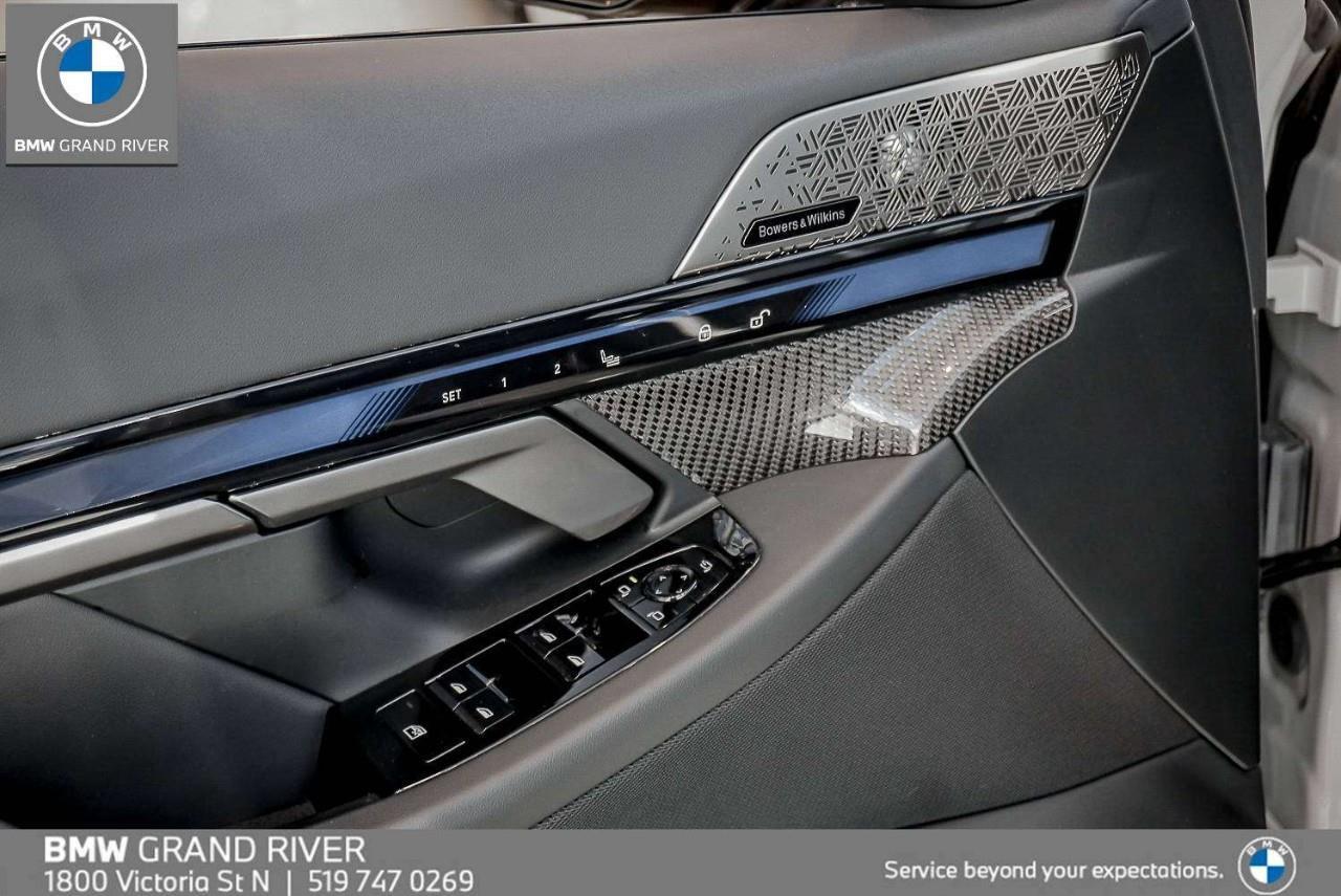 2026 BMW 540 i xDrive 4dr All-Wheel Drive Sedan Photo